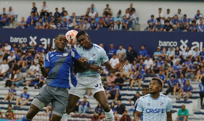 Soi kèo chuẩn xác Universidad Catolica vs Club Sport Emelec 07h00 ngày 26/06/2025 2 Màn chạm trán nảy lửa giữa Universidad Catolica vs Club Sport Emelec