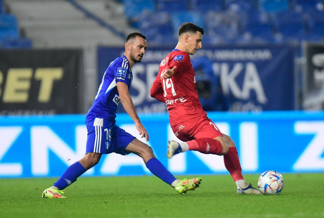 Màn chạm trán nảy lửa giữa Wisla Plock vs Piast Gliwice